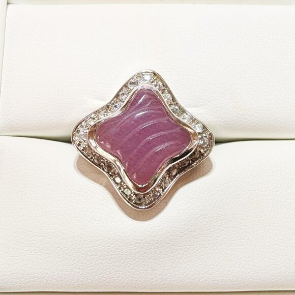 Vintage High-End Designer Inspired Ring - Picture 1 of 4